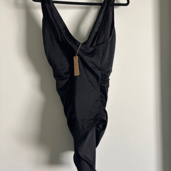 NWT SHAPELLX Smart Sculpt Plunge Cutout Swimsuit - Picture 4 of 7